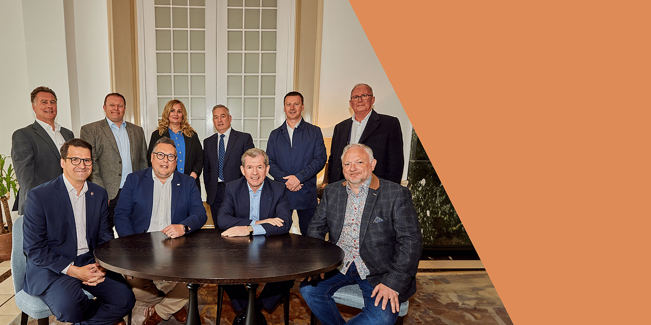 Participants of the third round table discussion on SME leasing solutions, featuring grenke Leasing team and industry leaders, exploring alternative finance and sustainable growth.