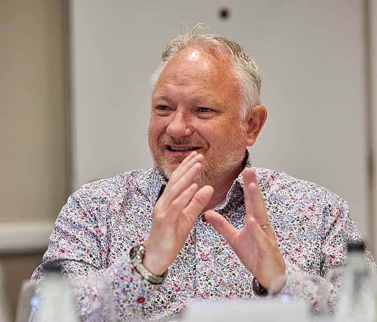 Kenny Friel, Director at Hitech Garage Equipment Limited, discussing the benefits of leasing solutions for SMEs during grenke's third round table event.